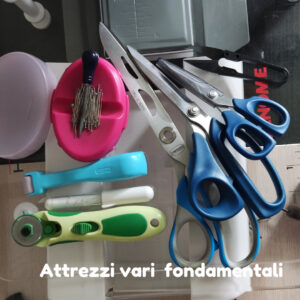 forbici e accessori cosplay sartoriale